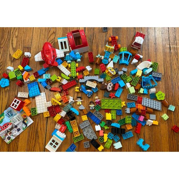 Duplo Huge Lot People Airplane Train Fire Engine Motorcycle Cars Buildings Etc - Picture 1 of 9